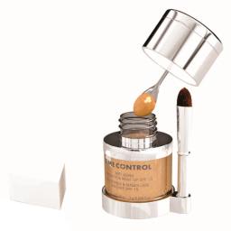 Time Control Base y Corrector de Ojeras SPF15 Nro1 Etre Belle