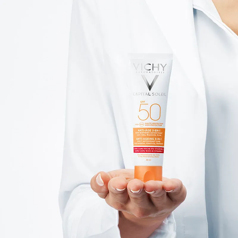 Image miniatura de Capital-Soleil-Anti-Edad-SPF50-Vichy-50-mL-49062.webp